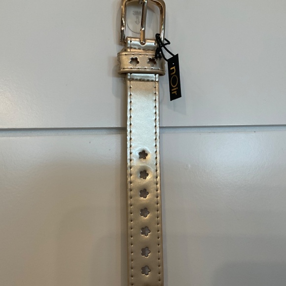 #0302 NOIR STAR GOLD BELT 40 INCH - Picture 2 of 4